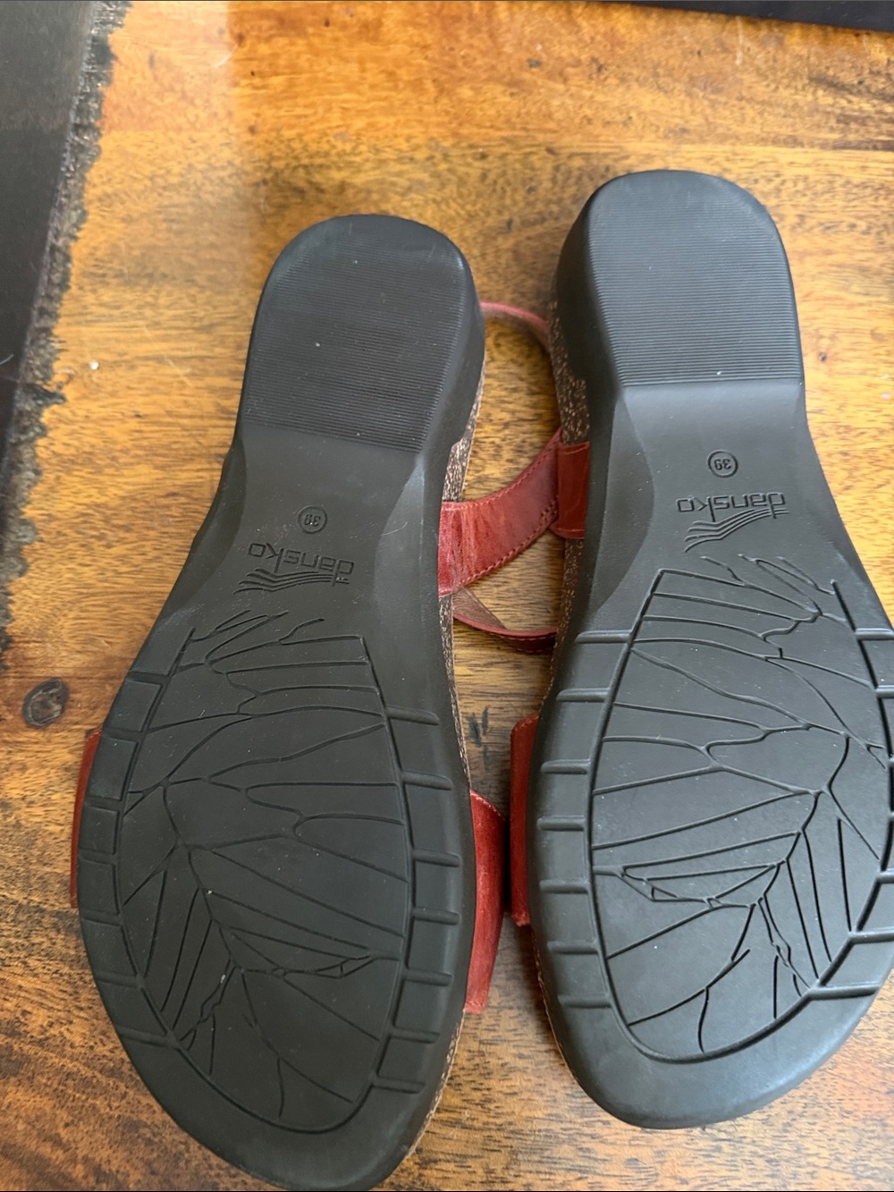 Dansko Rebekah coral leather waxy burnished sandals size EU 39 EUC - Picture 2 of 9